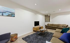Modern Town House In Barnes, West London